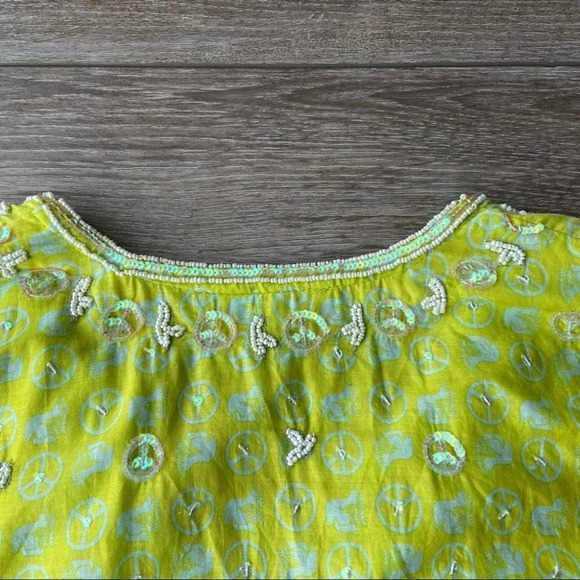 Letarte Handmade Beaded Accents Cropped Top - Picture 14 of 16